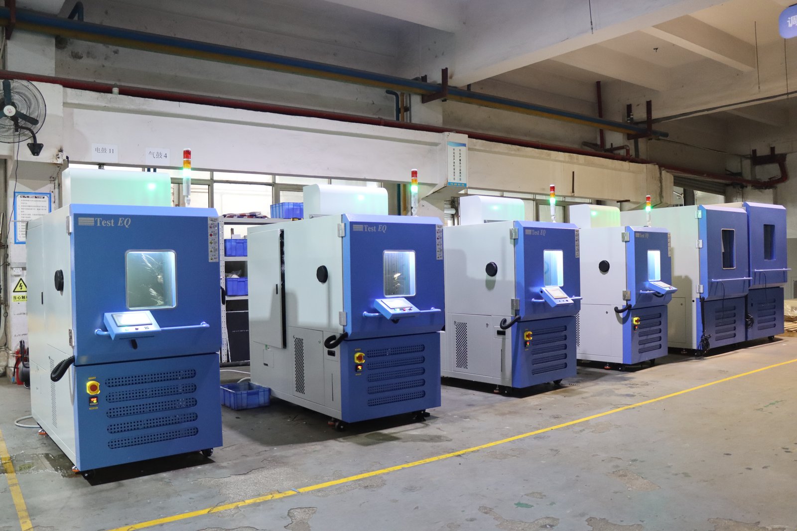 High and low temperature humidity test chamber